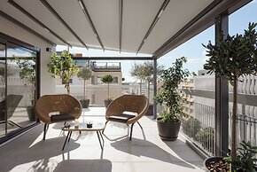 Athens Golden Light Premium Residence