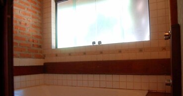 Pousada Pássaro de Fogo