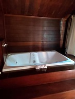 Pousada Pássaro de Fogo