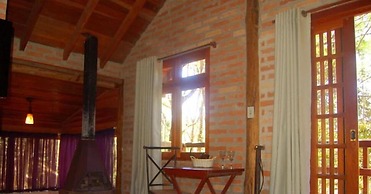 Pousada Pássaro de Fogo