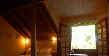 Pousada Pássaro de Fogo