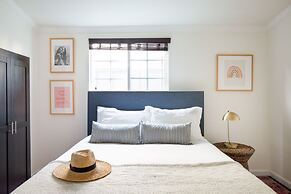 Sand Castle by Avantstay Beach House on Balboa Peninsula w Patio Hot T