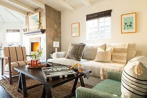 Sand Castle by Avantstay Beach House on Balboa Peninsula w Patio Hot T