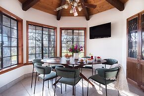 Cathedral by Avantstay Charming Secluded Estate w Sauna Pool Table Vie