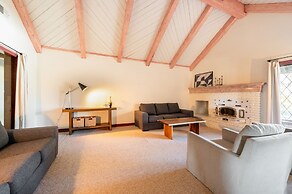 Cathedral by Avantstay Charming Secluded Estate w Sauna Pool Table Vie