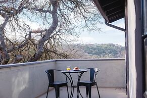 Cathedral by Avantstay Charming Secluded Estate w Sauna Pool Table Vie