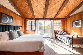 Cathedral by Avantstay Charming Secluded Estate w Sauna Pool Table Vie