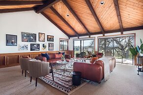 Cathedral by Avantstay Charming Secluded Estate w Sauna Pool Table Vie