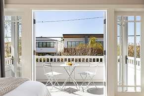 Crystal Cove by Avantstay Gorgeous Charming Newport Home