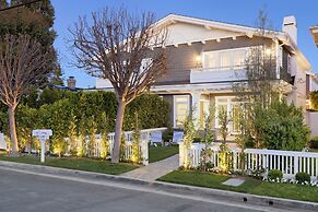 Crystal Cove by Avantstay Gorgeous Charming Newport Home