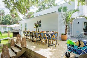 Jessamine by Avantstay Picture Perfect Home w Stunning Backyard