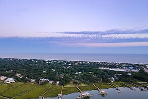 Jessamine by Avantstay Picture Perfect Home w Stunning Backyard