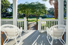 Jessamine by Avantstay Picture Perfect Home w Stunning Backyard