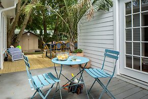 Jessamine by Avantstay Picture Perfect Home w Stunning Backyard