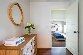 Jessamine by Avantstay Picture Perfect Home w Stunning Backyard