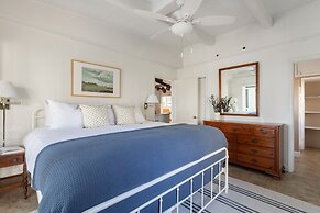 Sandpiper by Avantstay Gorgeous Beachside Home w Spacious Yard Chic De