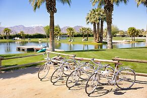 Buena Vista by Avantstay Massive Outdoor Oasis w Pool Spa Firepit