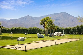 Buena Vista by Avantstay Massive Outdoor Oasis w Pool Spa Firepit