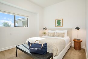 Buena Vista by Avantstay Massive Outdoor Oasis w Pool Spa Firepit