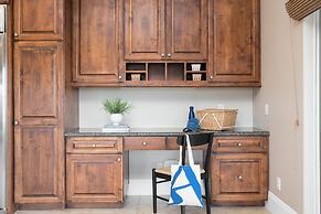 Bear Bridge by Avantstay Hilltop Haven in Temecula w Views Putting Gre