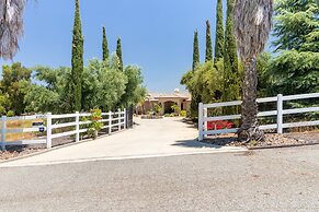 Bear Bridge by Avantstay Hilltop Haven in Temecula w Views Putting Gre