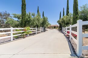 Bear Bridge by Avantstay Hilltop Haven in Temecula w Views Putting Gre