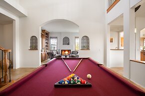 Villa Verdot by Avantstay Spectacular 6 BR Estate w Pool Hot Tub Tenni