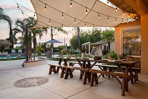 Villa Verdot by Avantstay Spectacular 6 BR Estate w Pool Hot Tub Tenni