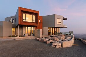 Belleza by Avantstay Hilltop Mansion w Pool Panoramic Views Ultra Mode