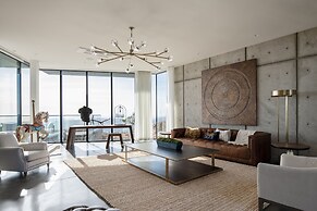 Belleza by Avantstay Hilltop Mansion w Pool Panoramic Views Ultra Mode