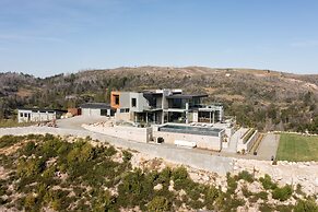 Belleza by Avantstay Hilltop Mansion w Pool Panoramic Views Ultra Mode