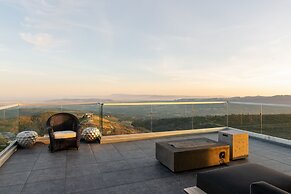 Belleza by Avantstay Hilltop Mansion w Pool Panoramic Views Ultra Mode