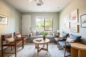 Villa Verbena by Avantstay Expansive Estate w B-ball Court Pool Spa En