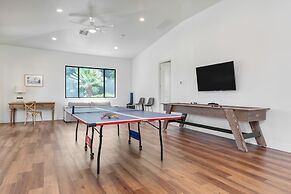 Villa Verbena by Avantstay Expansive Estate w B-ball Court Pool Spa En