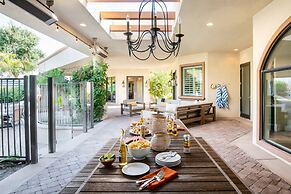 Villa Verbena by Avantstay Expansive Estate w B-ball Court Pool Spa En