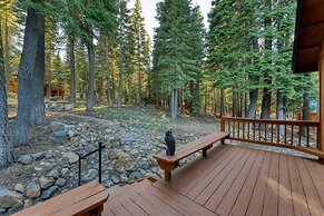 Golden Summit by Avantstay Stunning Secluded Cabin w Access to Tahoe D