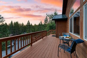 Golden Summit by Avantstay Stunning Secluded Cabin w Access to Tahoe D