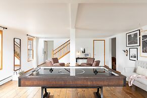 Holly by Avantstay In the Heart of Breckenridge w Hot Tub Game Room Ro