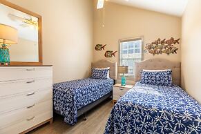 Parrot Perch by Avantstay Old Town Key West w Shared Pool Week Long St