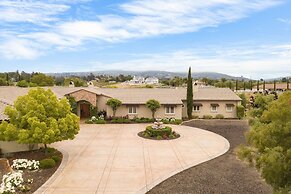 Twilight Vines by Avantstay Secluded Estate Views of Wine Country