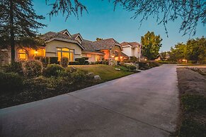 La Barrique by Avantstay Secluded 14 Acre Estate w Vball Pool