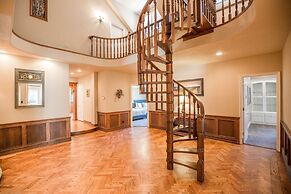 La Barrique by Avantstay Secluded 14 Acre Estate w Vball Pool