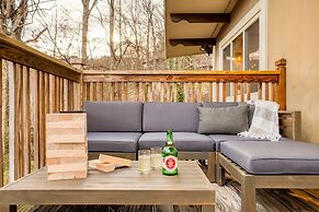 Chestnut by Avantstay Mountain Cabin w Treetop Views Hot Tub Game Room