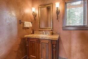 High Meadow by Avantstay Alpine Views w Indoor Pool Hot Tub Open Floor