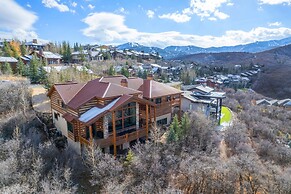 High Meadow by Avantstay Alpine Views w Indoor Pool Hot Tub Open Floor