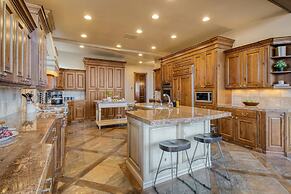 High Meadow by Avantstay Alpine Views w Indoor Pool Hot Tub Open Floor