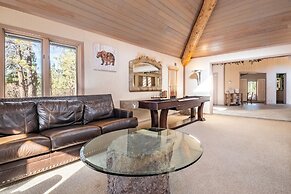 Heavenly Valley by Avantstay Home w Pool Sauna Hot Tub Game Room Tenni