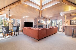 Heavenly Valley by Avantstay Home w Pool Sauna Hot Tub Game Room Tenni