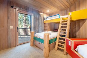 Heavenly Valley by Avantstay Home w Pool Sauna Hot Tub Game Room Tenni