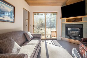 Heavenly Valley by Avantstay Home w Pool Sauna Hot Tub Game Room Tenni